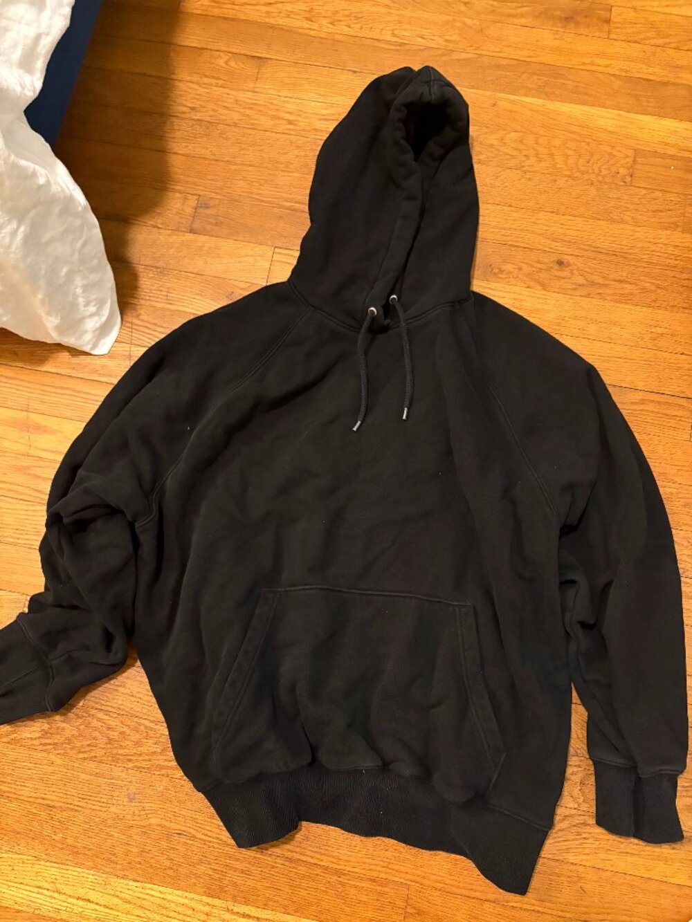 H&M Black Sweatshirt